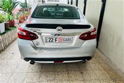 نيسان ألتيما